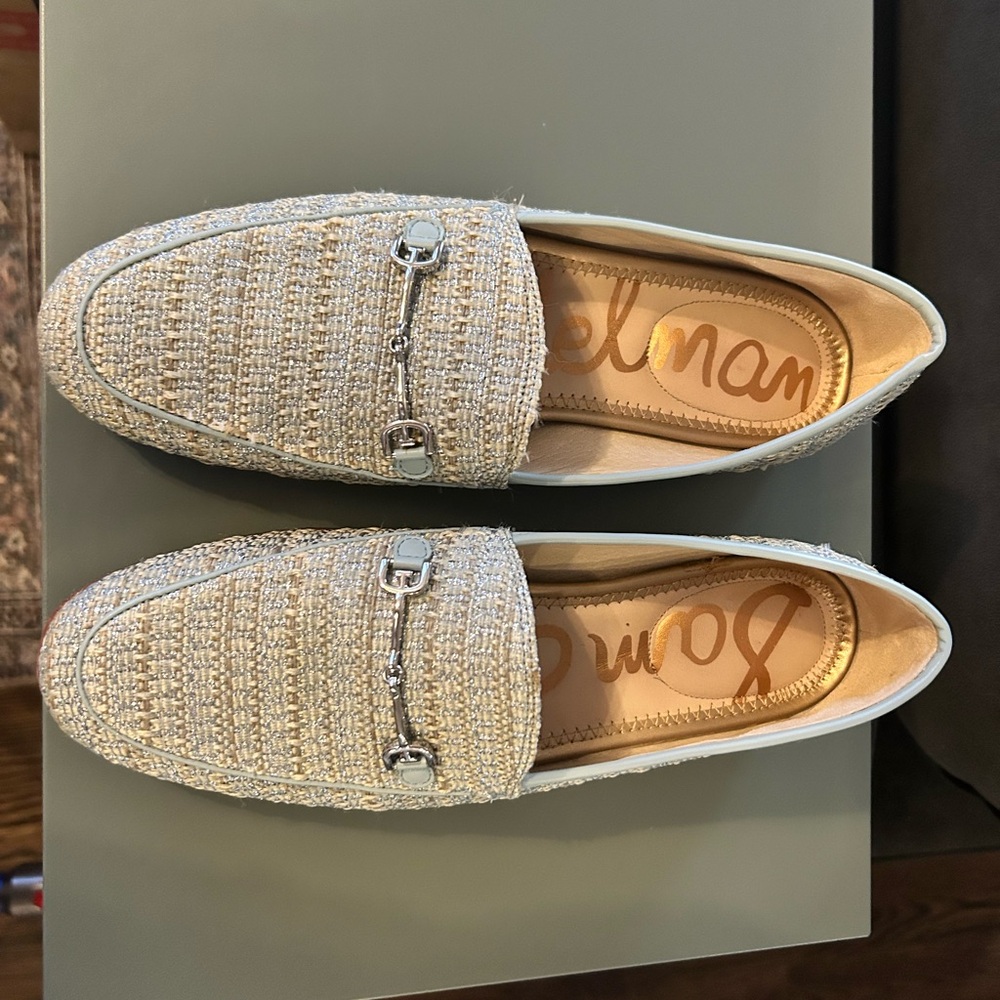 Sam Edelman Women's Beige and Blue Textured Loafers